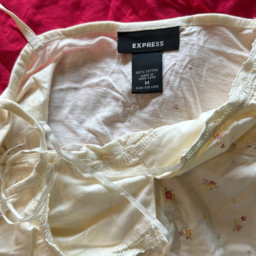 Express cami bundle🧡 - Picture 2 of 5